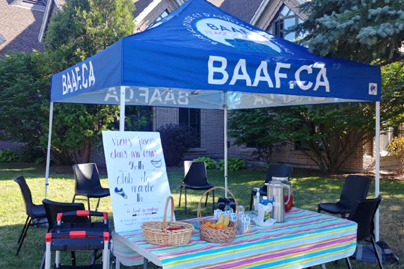 BAAF - Viens jaser dans ma cour